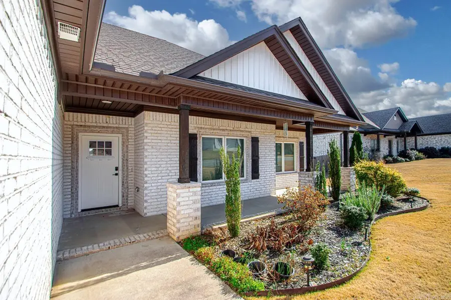 5704 Bridgeport Lane, Bryant, AR 72022 - Image #2