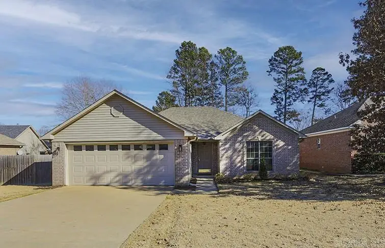 8 Garden Oaks Drive, Maumelle, AR 72113 - Image #1