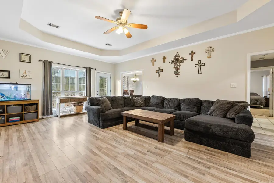 350 Meadow Creek Drive, Haskell, AR 72015 - Image #3