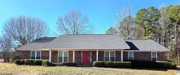 3 Hampton Place, Pine Bluff, AR 71603