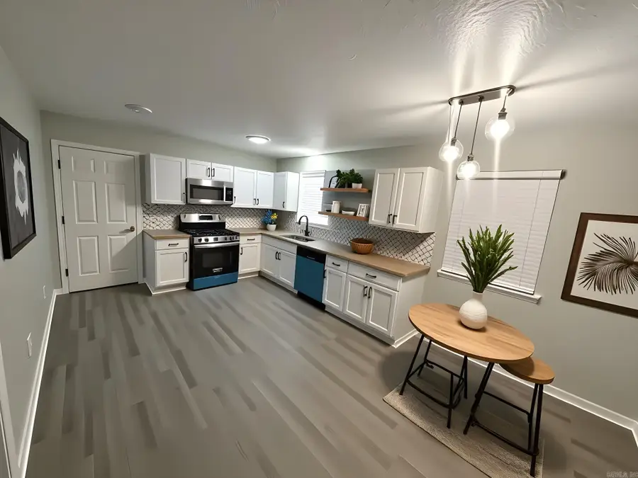 9806 Labette Drive, Little Rock, AR 72205 - Image #2