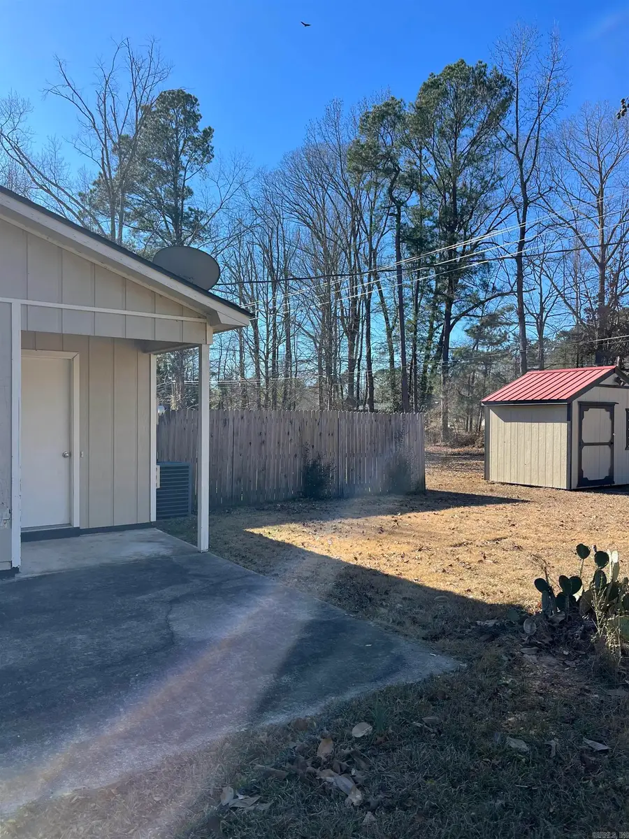 21 Deerwood Drive, Sheridan, AR 72150 - Image #3