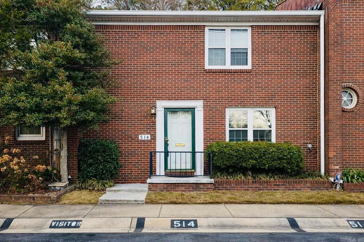 514 Cambridge Place Drive, Little Rock, AR 72227 - Image #1