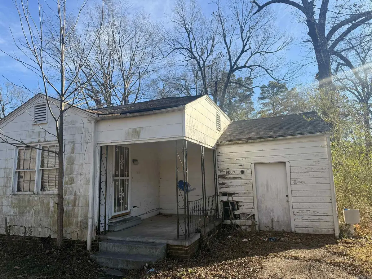 1604 W 30th Avenue, Pine Bluff, AR 71603 - Image #1