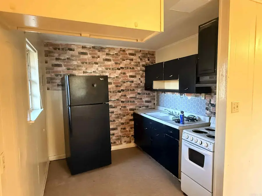 5910 W Malcomb Street, Pine Bluff, AR 71602 - Image #2