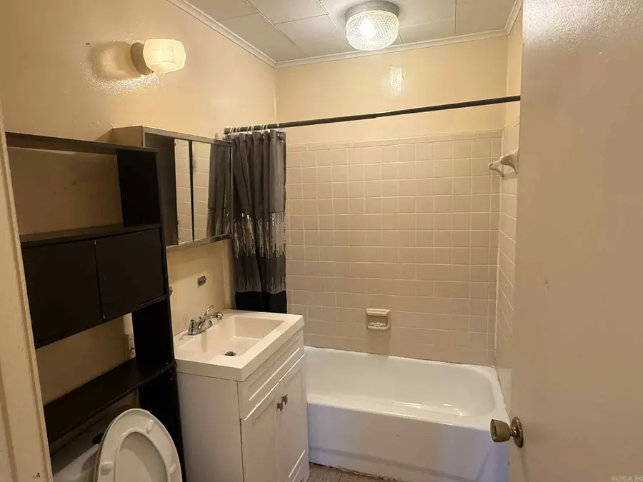 5910 W Malcomb Street, Pine Bluff, AR 71602 - Image #3