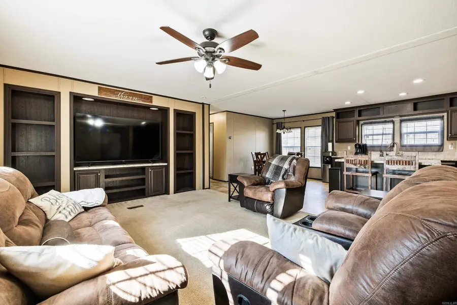 3962 Cottonwood Place, Benton, AR 72015 - Image #3