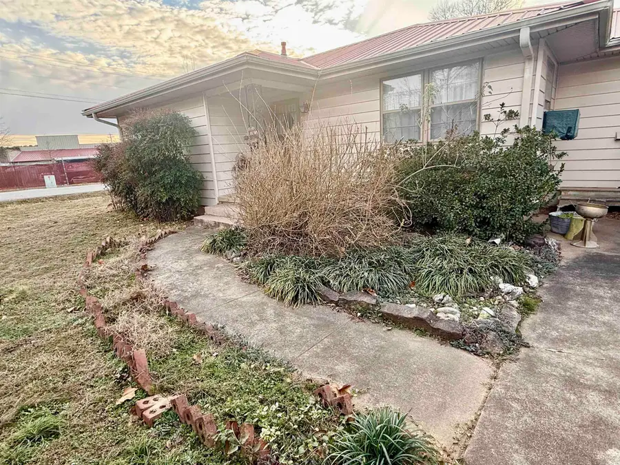 729 Fairview Street, Conway, AR 72034 - Image #2