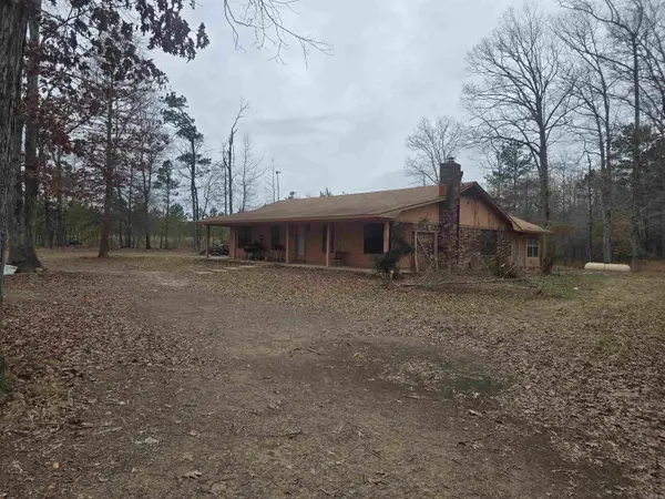5900 Ramick Road, Pine Bluff, AR 71603