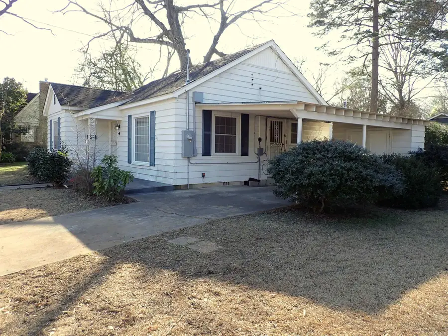 521 N 15th Street, Arkadelphia, AR 71923 - #3