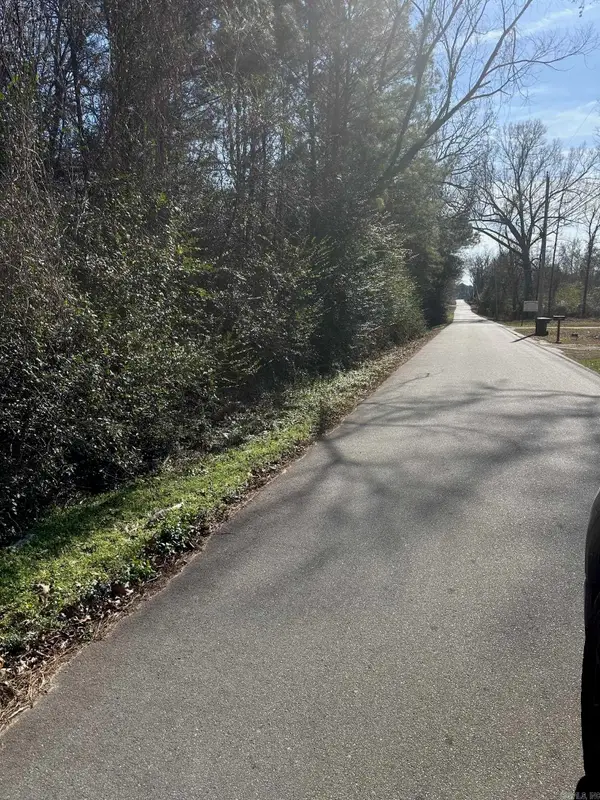 524 N Laney Road, Crossett, AR 71653