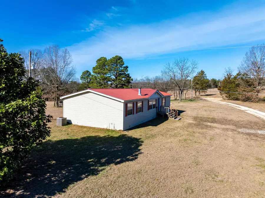 523 E Red Barn Road, Cave City, AR 72521 - Image #2