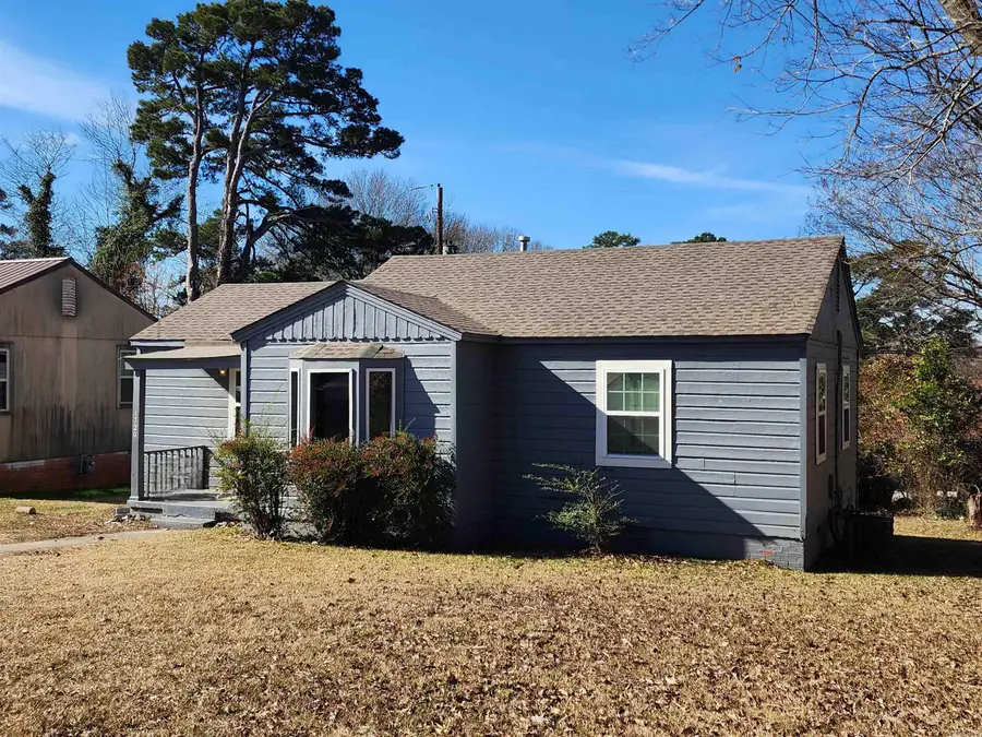 1720 Green Meadow Dr, Little Rock, AR 72204 - Image #2