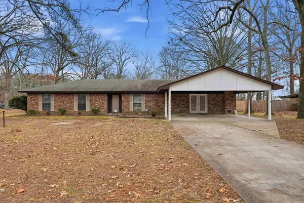 1903 Ginnett Road, White Hall, AR 71602