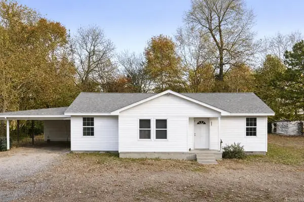 1075 W Clay, Piggott, AR 72454