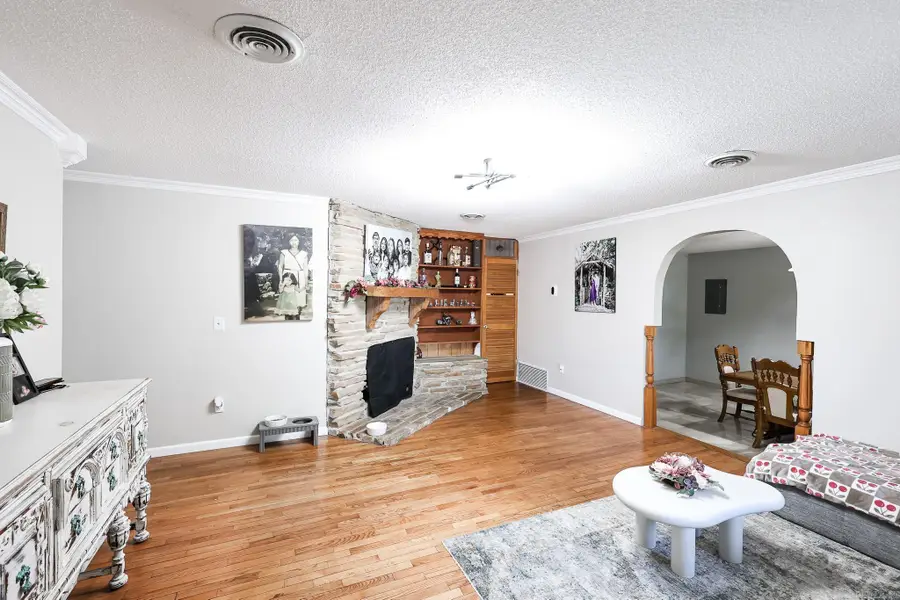 405 Robin Road, El Dorado, AR 71730 - Image #3