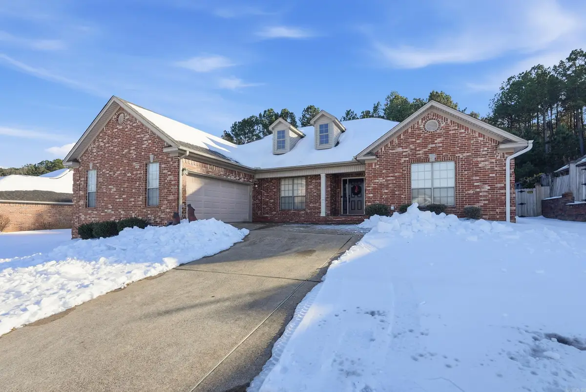 144 Orleans Drive, Maumelle, AR 72113 - Image #1