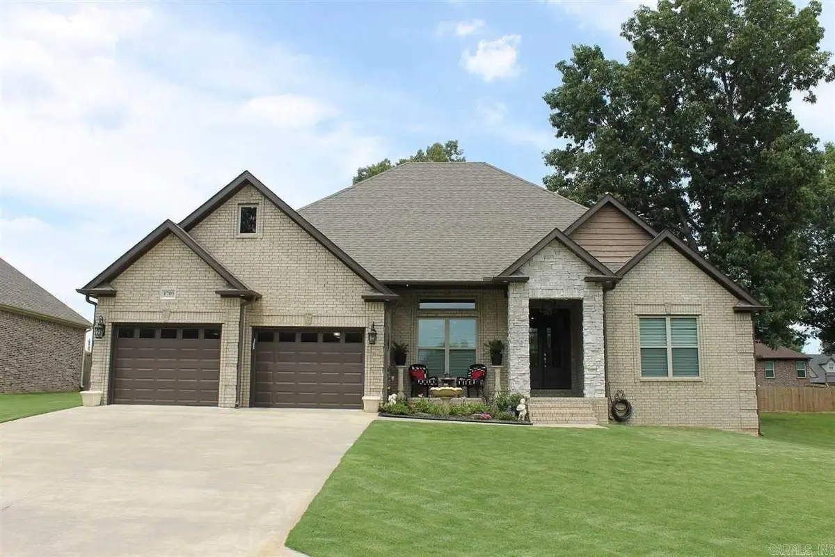 1703 Austin, Paragould, AR 72450 - #1