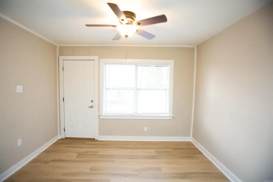 7621 W 44th St, Little Rock, AR 72204 - Image #2