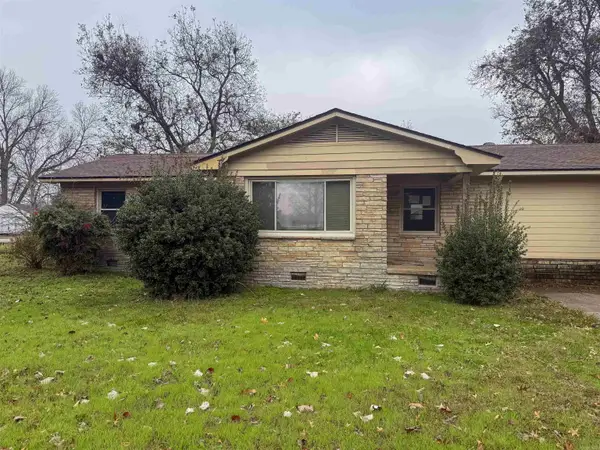 1210 W Hale Avenue, Osceola, AR 72370