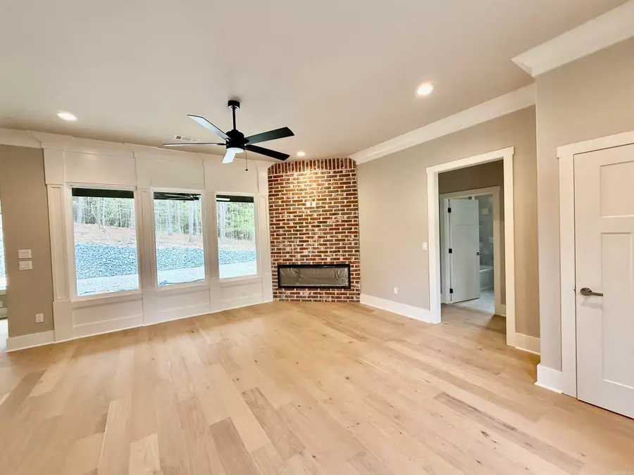 24 Realeza Court, Hot Springs Village, AR 71909 - #3
