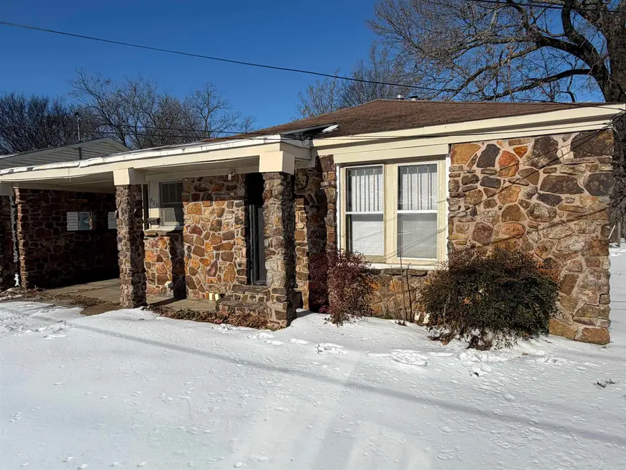 620 SW 6th Street, Walnut Ridge, AR 72476 - #2