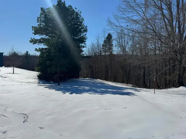 000 Tournament Dr., Mountain View, AR 72560