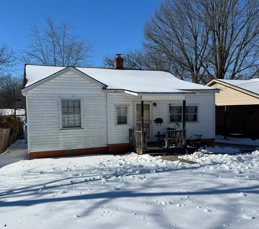 594 N 5th Avenue, Piggott, AR 72454 - #2