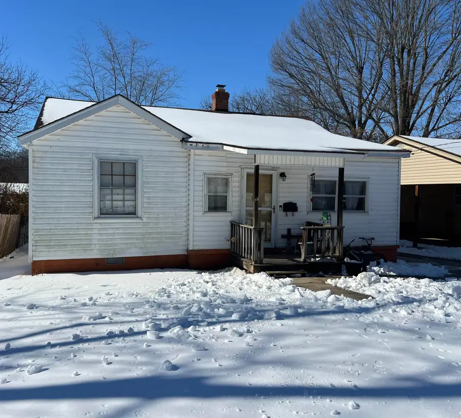 594 N 5th Avenue, Piggott, AR 72454 - #3