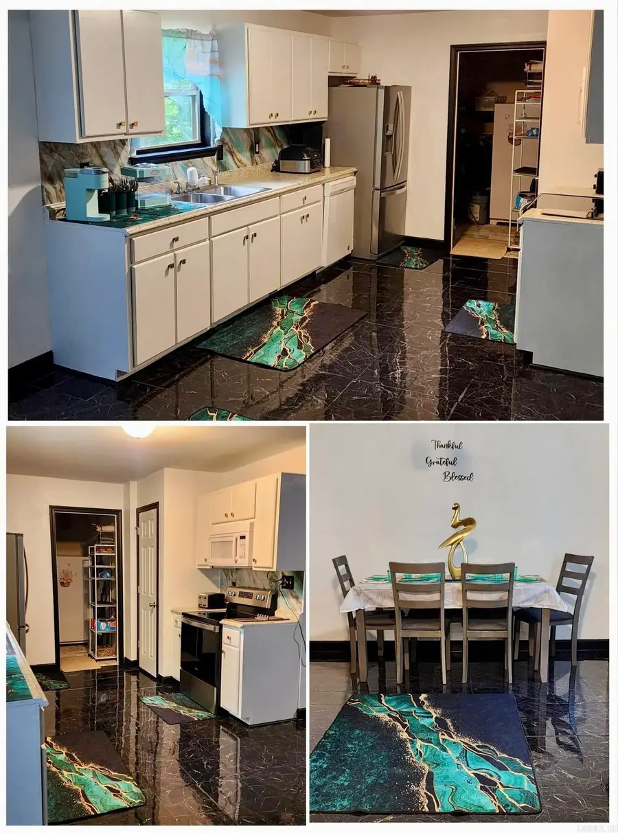 405 W Valley Street, Morrilton, AR 72110 - #3