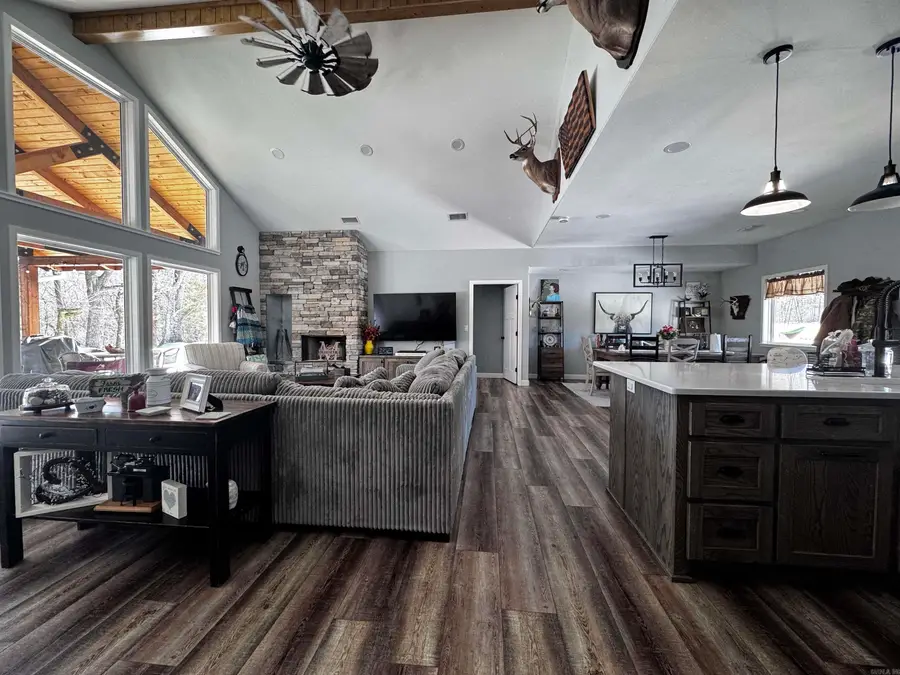 6253 E Highway 8 Highway, Mena, AR 71953 - Image #2