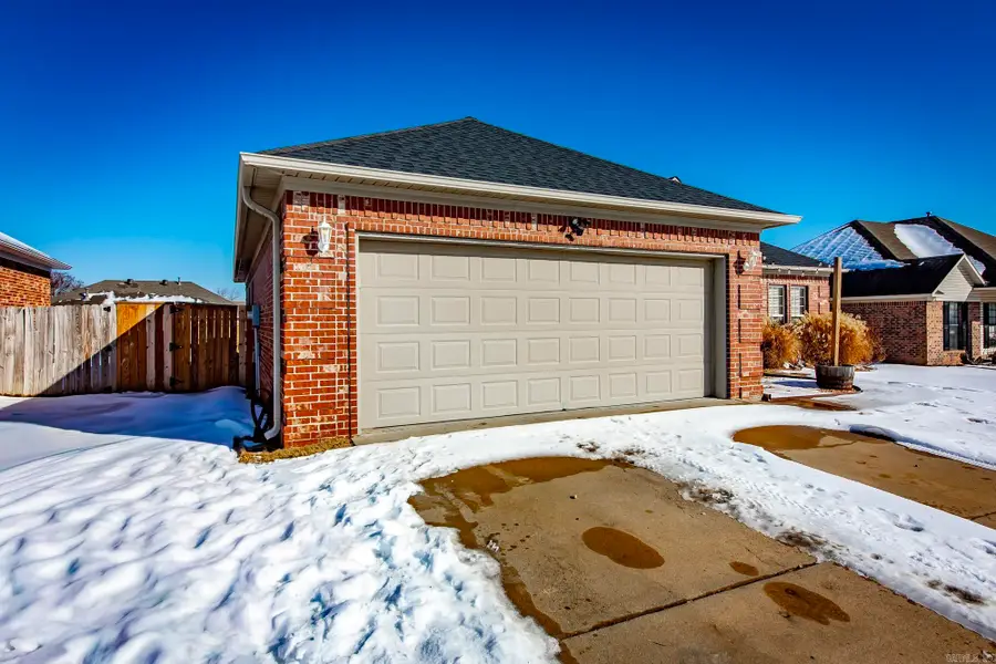 Address Withheld By Seller, Conway, AR 72034 - Image #2