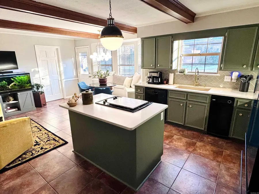 12401 Coleen Drive, Little Rock, AR 72212 - Image #3