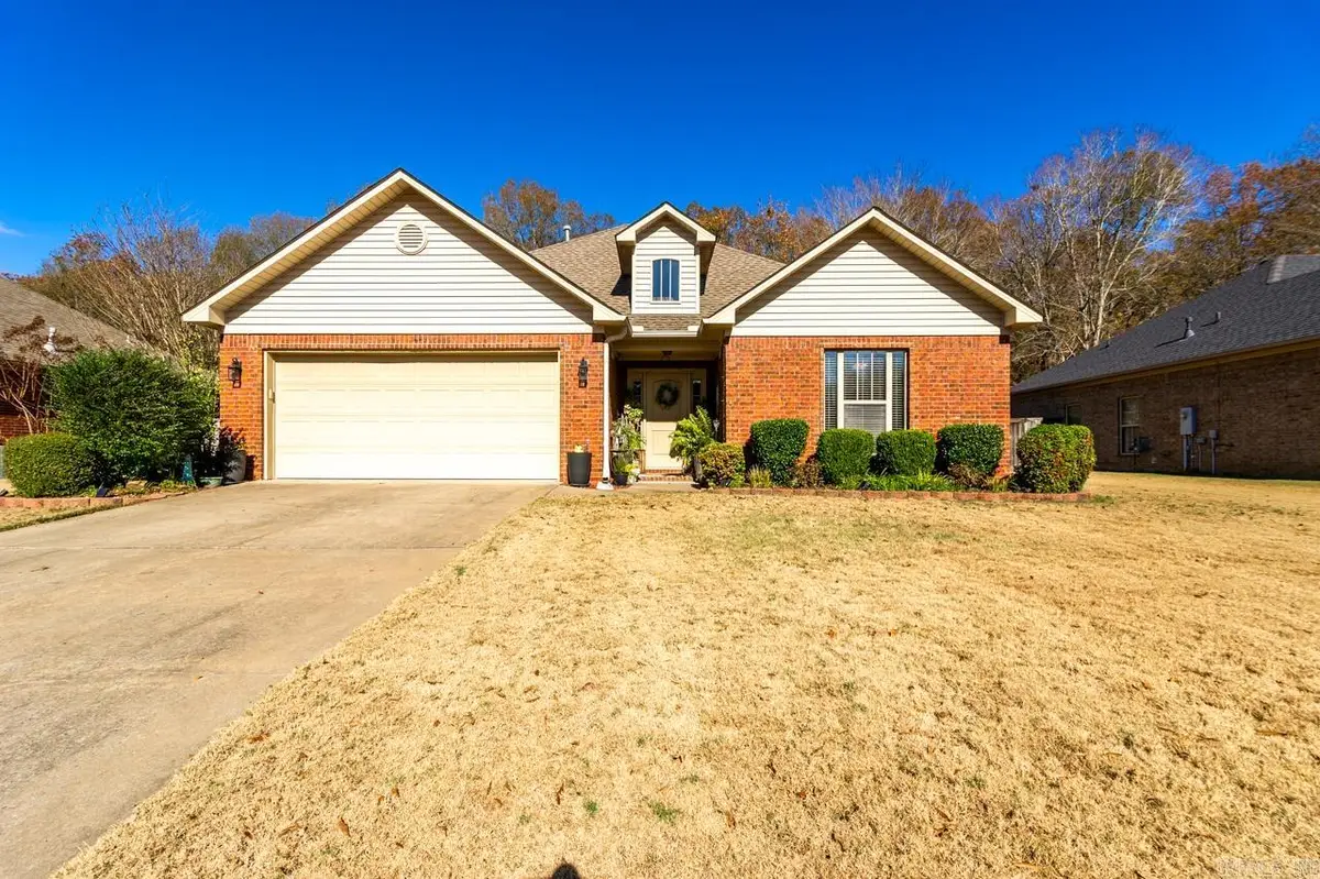 25 Brentwood Drive, Vilonia, AR 72173 - #1