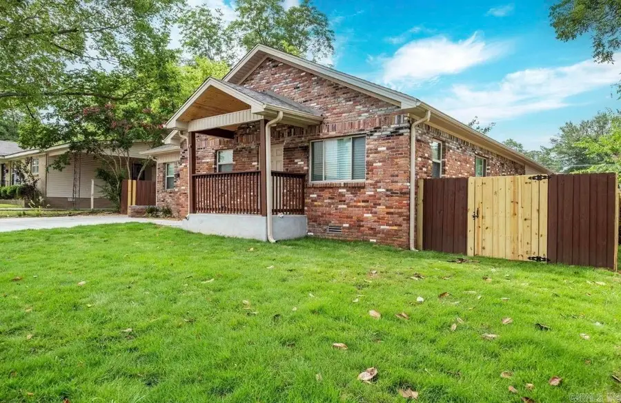 314 W 22nd Street, North Little Rock, AR 72114 - #2