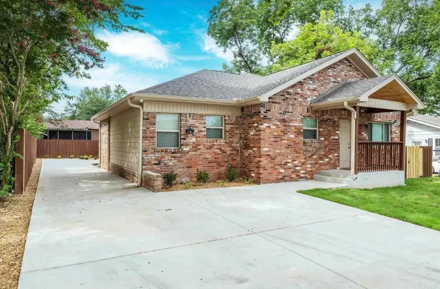 314 W 22nd Street, North Little Rock, AR 72114 - #3