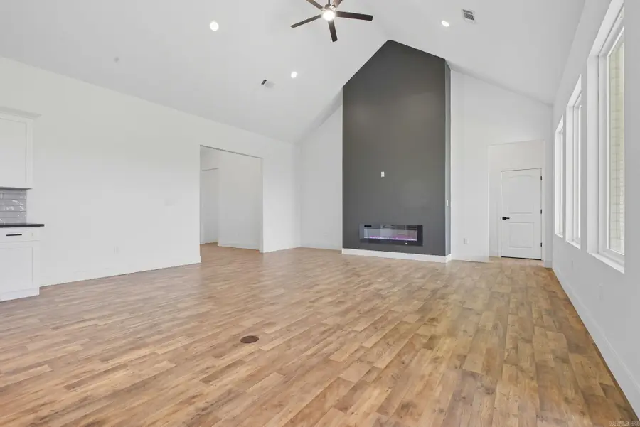 7452 Northwood Drive, Benton, AR 72019 - Image #2