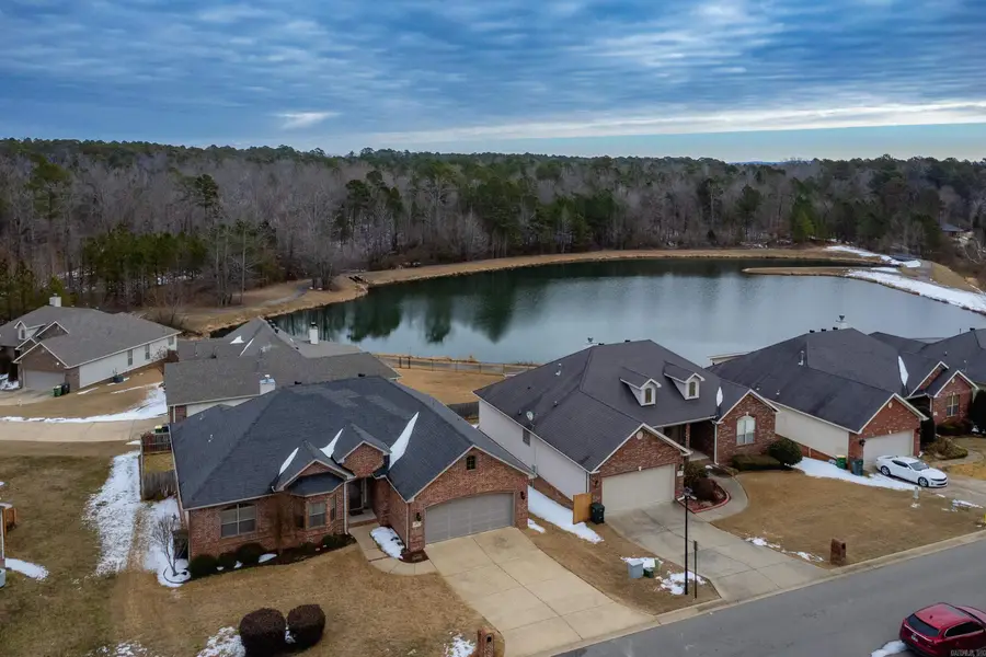 46 Waters Edge Drive, Little Rock, AR 72204 - #2