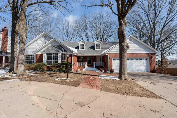 118 Red Oak Dr, Searcy, AR 72143