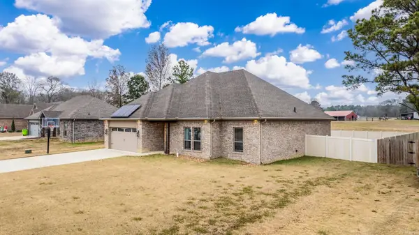 104 Hayden, Beebe, AR 72012