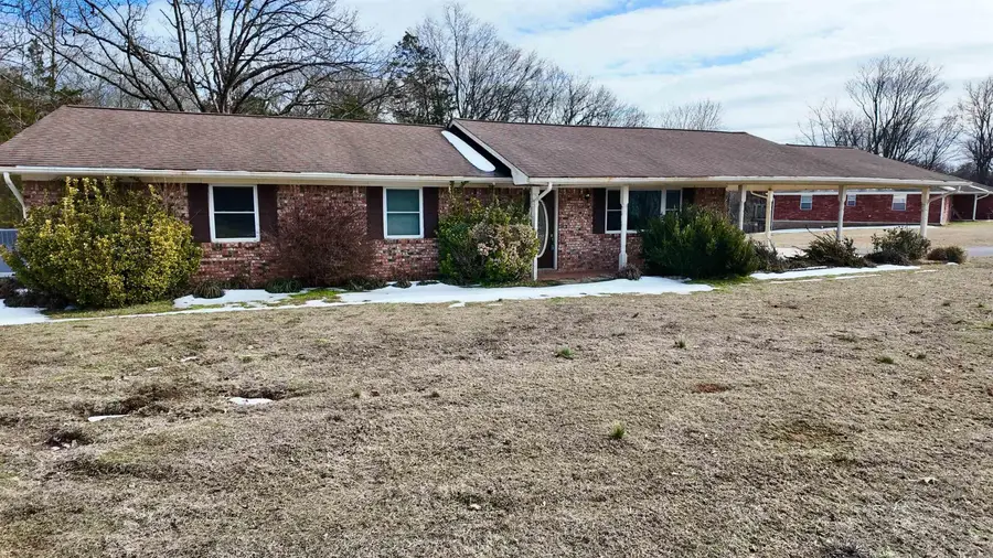 1315 S Crawford Street, Clarksville, AR 72830 - #3