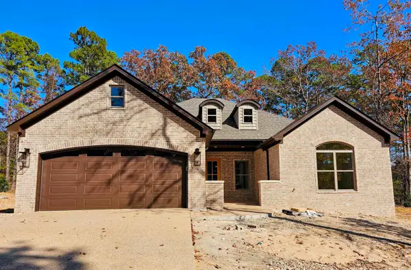 6 Acambaro Place, Hot Springs Village, AR 71909