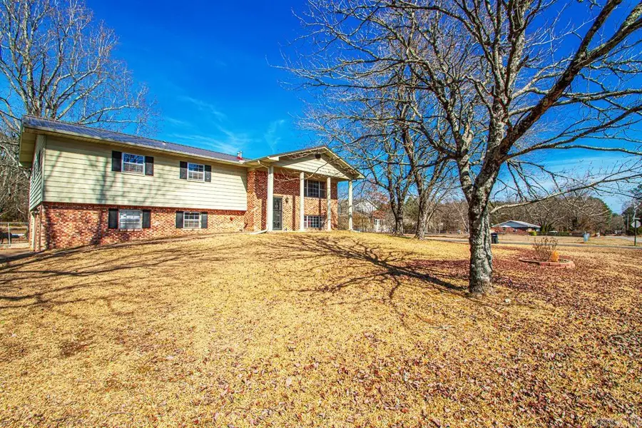 108 E 5th Avenue, Leola, AR 72084 - Image #2