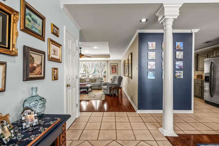 111 Beaulieu Court, Maumelle, AR 72113 - #3