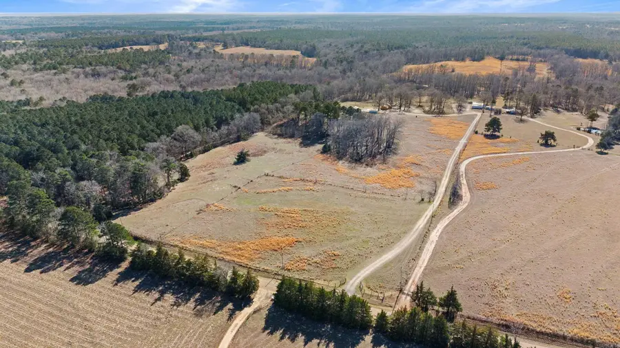 3698 Miller County 6, Doddridge, AR 71834 - #3