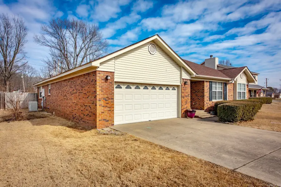 6 Crestwood Drive, Cabot, AR 72023 - #3