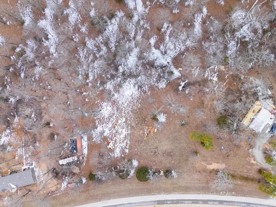 483 Oakwood Acres Circle, Flippin, AR 72634 - #2