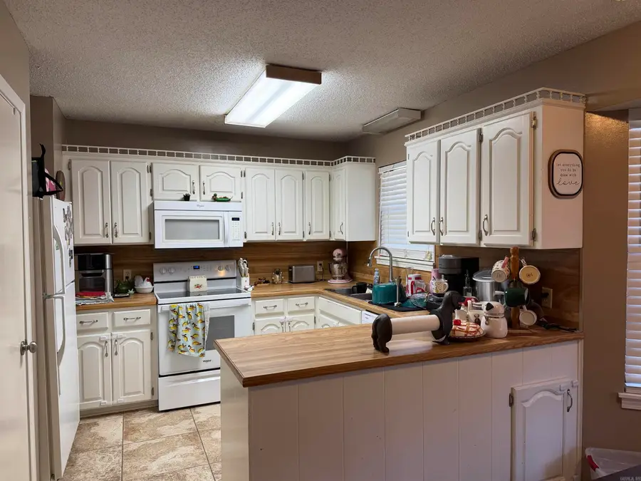 16 Independence, White Hall, AR 71602 - #3