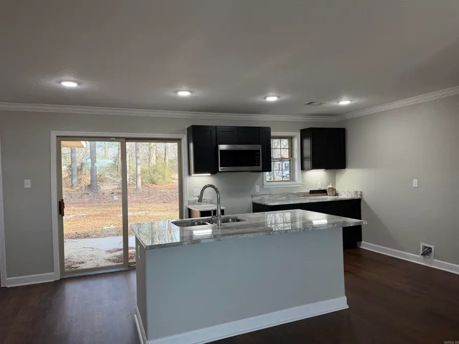 3119 S Catalpa, Pine Bluff, AR 71603 - #3