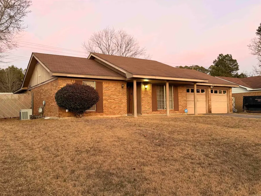 4305 Scott Avenue, Pine Bluff, AR 71603 - #2